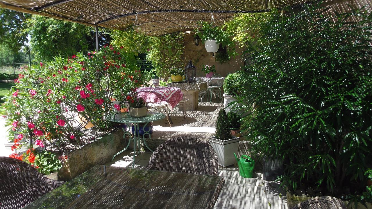 Mas De L'Air - Maison De Charme Bed & Breakfast Noves Exterior photo