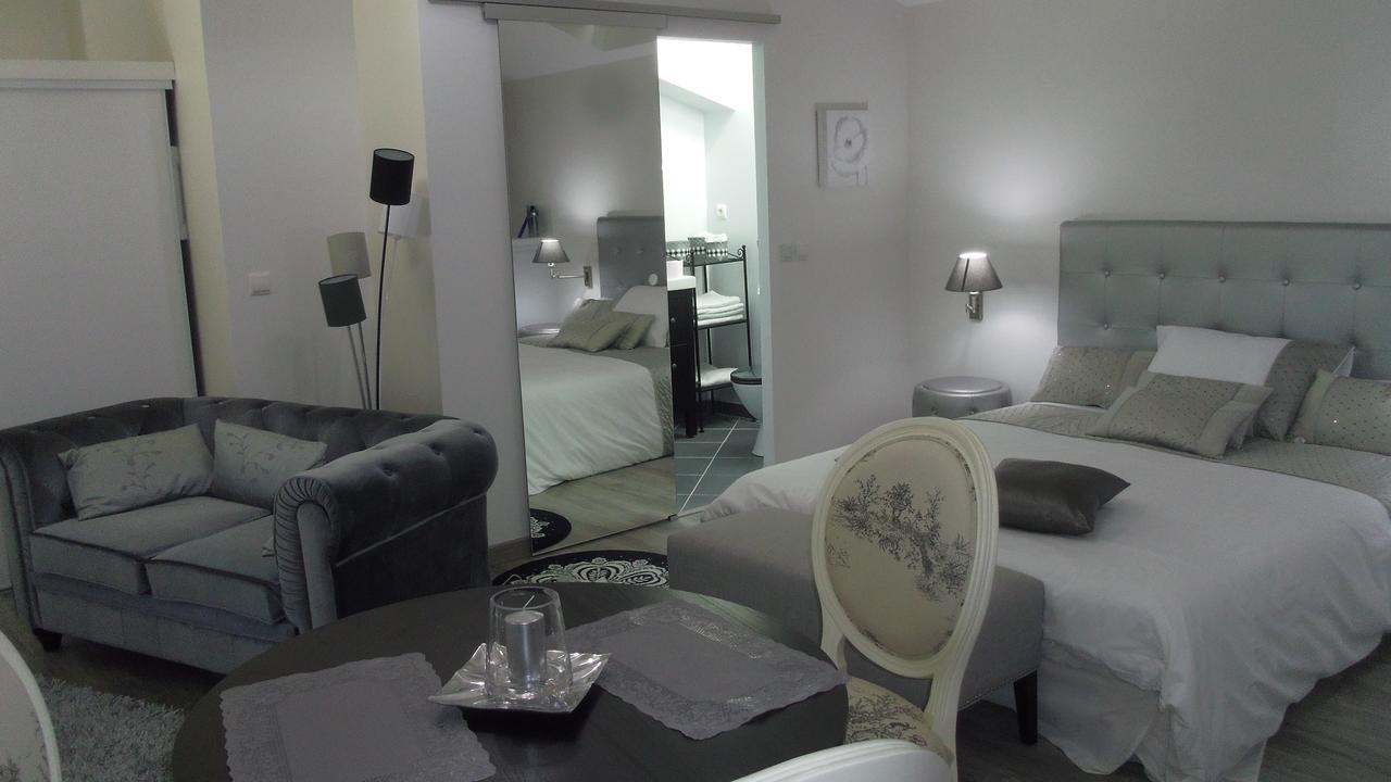 Mas De L'Air - Maison De Charme Bed & Breakfast Noves Exterior photo